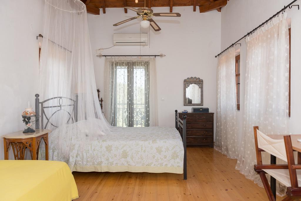 Elise Cottage Vathí Chambre photo